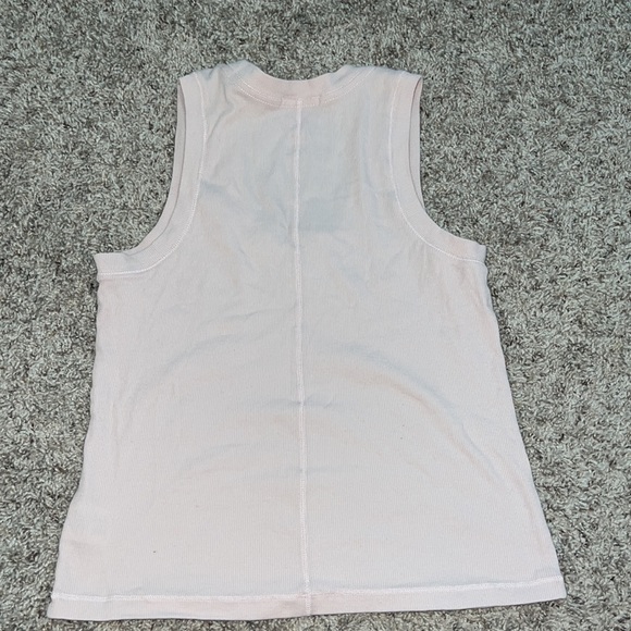 Light Pink Razorback tank! - Picture 2 of 2